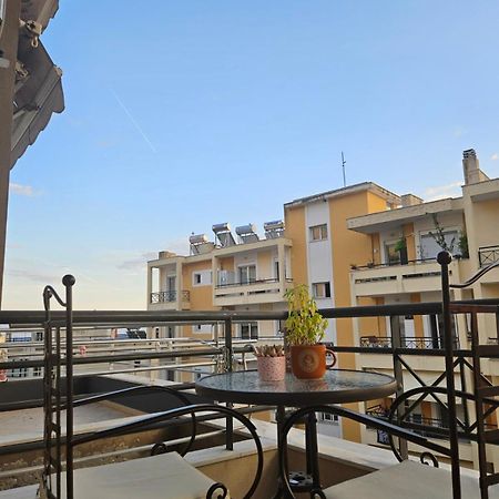 La Vie Est Belle Lägenhet Kavala Exteriör bild